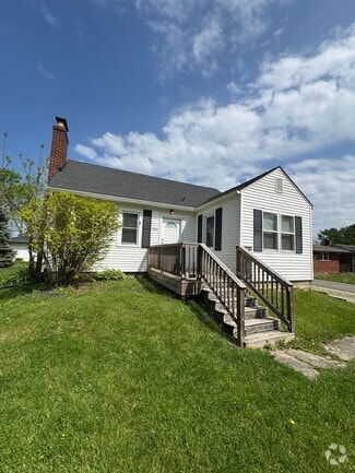 Building Photo - 919 Cecil Ave