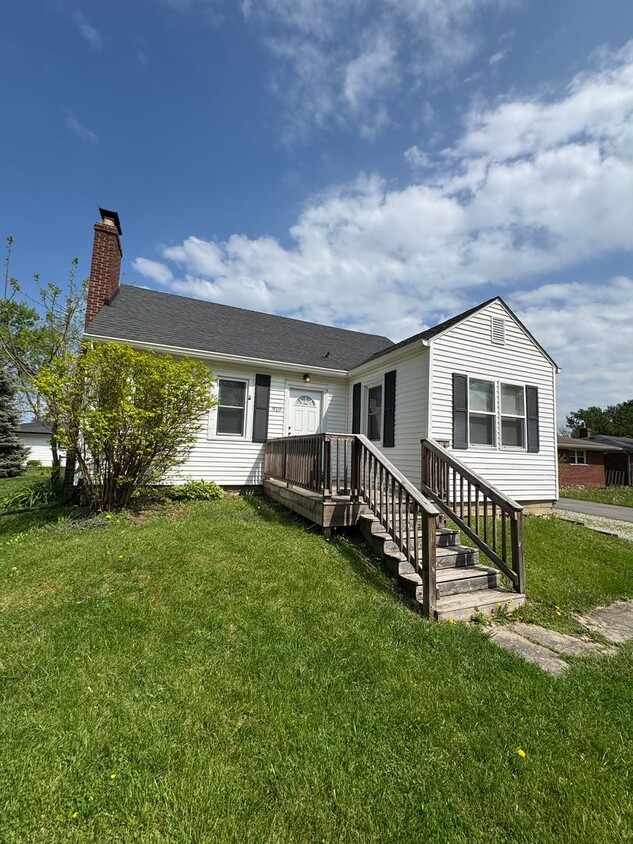 Foto principal - Warren Twp - 3 BR home