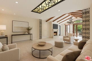 Building Photo - 15401 Brownwood Pl