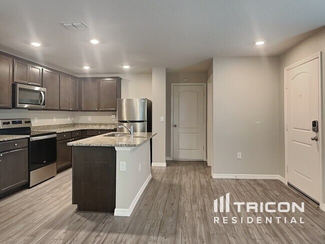 Foto del edificio - 1576 Wynford Cir