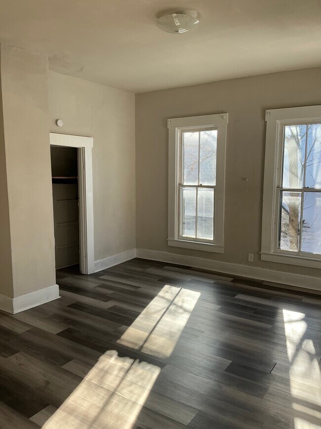 Foto del edificio - 61 1/2 S 15th St