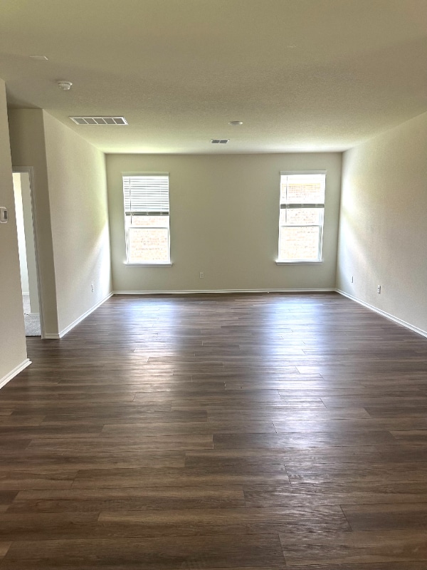 Building Photo - 401 Kapok St