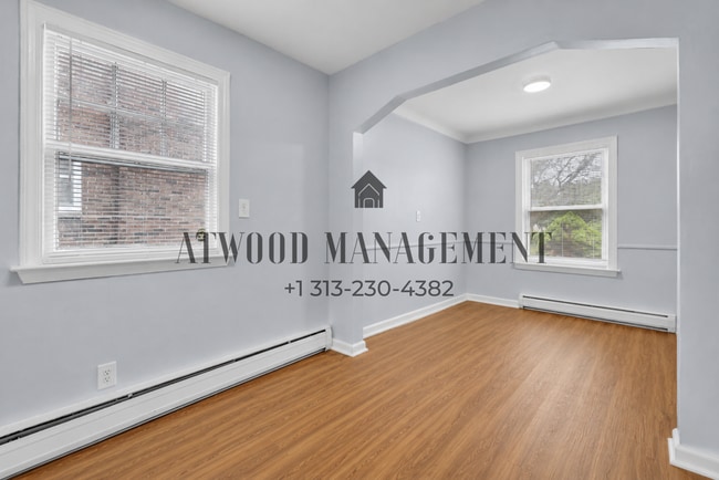 Building Photo - This beautifully updated 3-bedroom, 2-bath single-family home is ready for move-in!