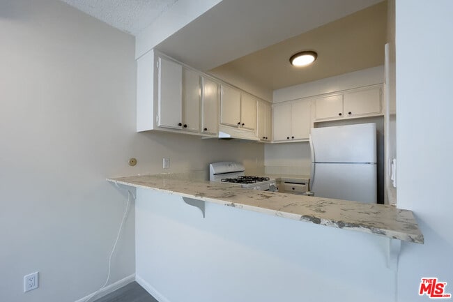 Foto del edificio - 3607 Clarington Ave