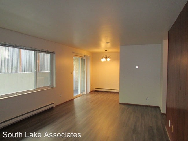 Building Photo - 1430 NW 64th St