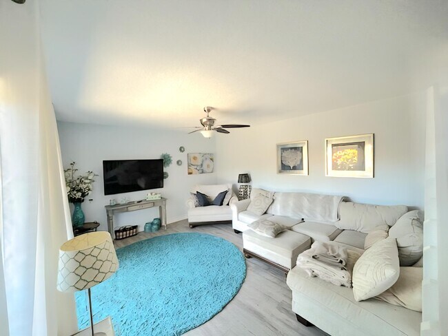 Foto del edificio - 2823 Stoneway Ln