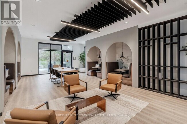 Building Photo - 525 New Dundee Rd