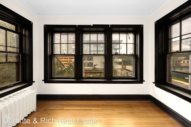 Building Photo - 1 br, 1 bath House - 1146 Ontario Street 3...