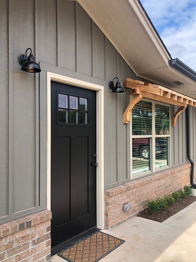 11514 Cottage Ln, Jones, OK 73049 Townhome Rentals in Jones OK