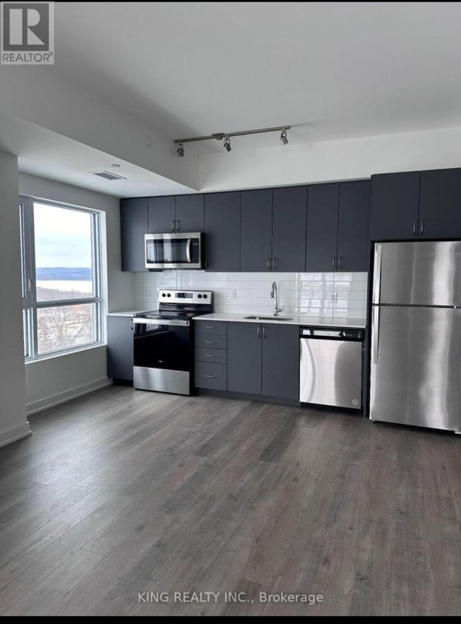 Building Photo - 56 Lakeside Ter