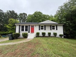 Building Photo - 2809 Newark Dr