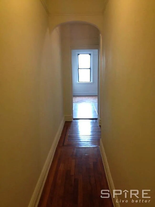 Foto del edificio - 30-83 29th St
