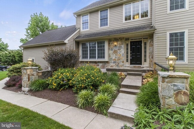 Photo - 333 Lea Dr Townhome