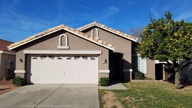 Building Photo - 12214 N 41st Dr
