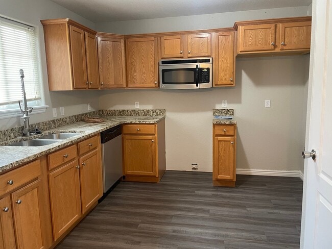 Photo - 6559 Gelbvieh Rd Townhome