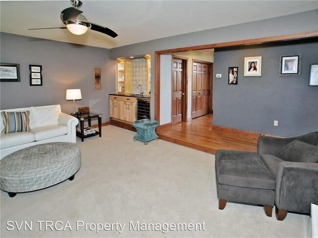 Building Photo - 4 br, 4 bath House - 14 Hawthorne Ln