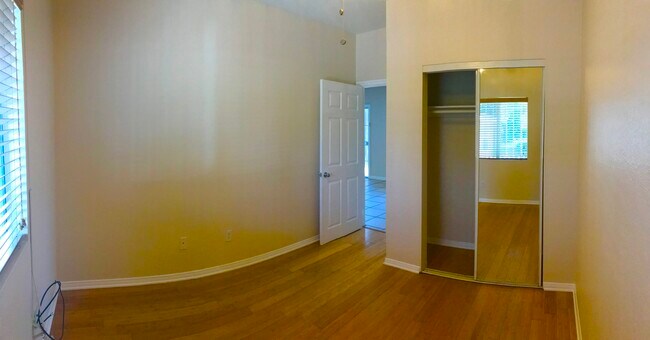 Building Photo - 1713 Redondo Ave