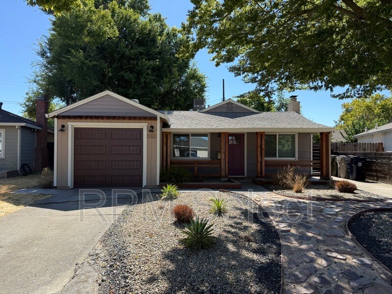 Foto principal - 5021 73rd St