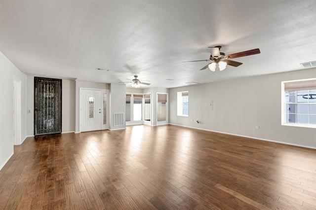 Building Photo - 632 Aviator Dr