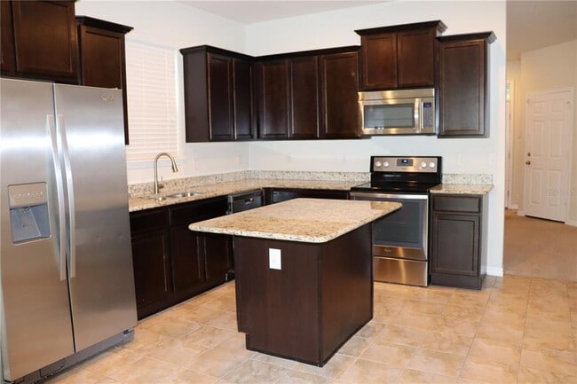 Building Photo - 6006 Sweet Birch Dr