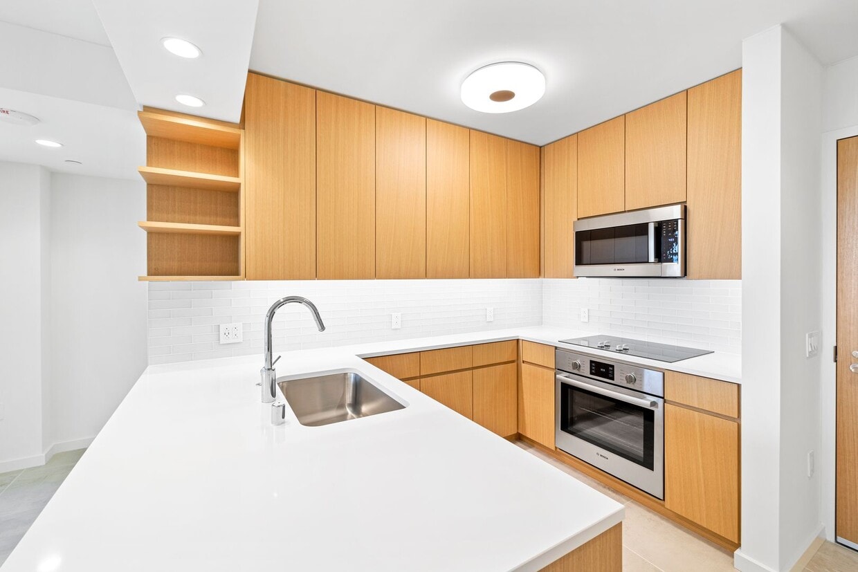 2350 Sky Ala Moana West #2304 - 2350 Sky Ala Moana West #2304