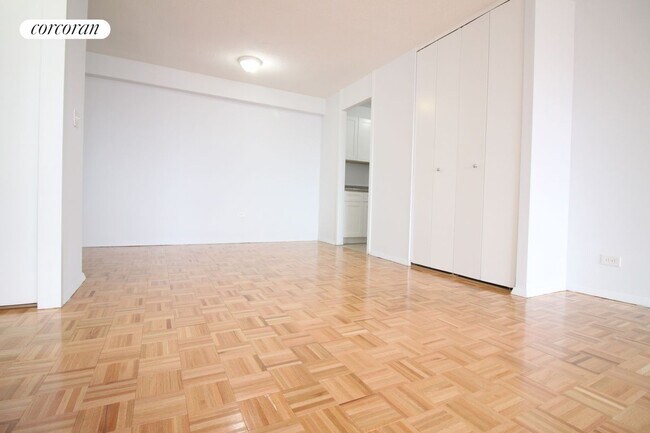 Foto del edificio - 401 2nd Ave