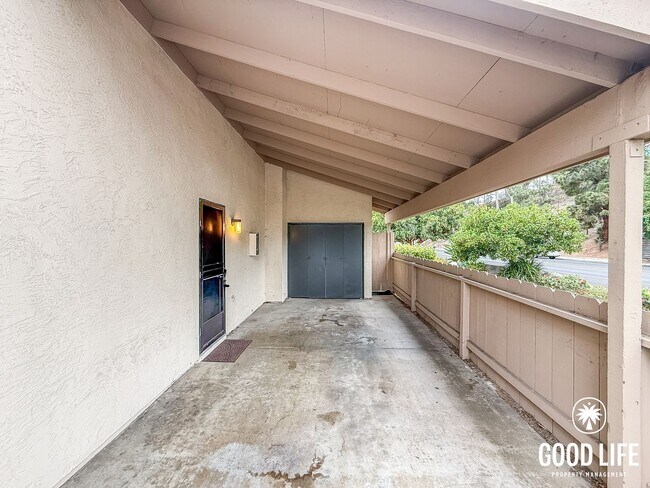 Building Photo - 3BD/2BA Condo in University City with Community Pool, Private Patio & In-Unit Laundry