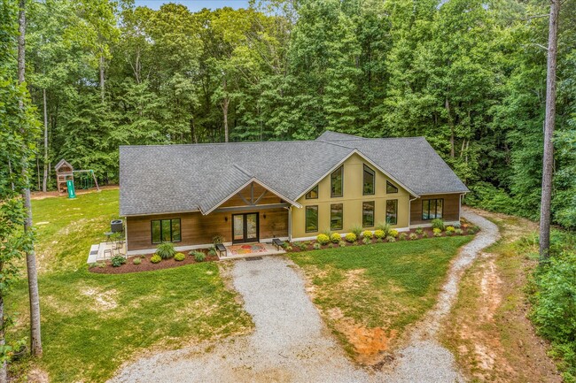 Welcome home! - 2884 Chickahominy Rd