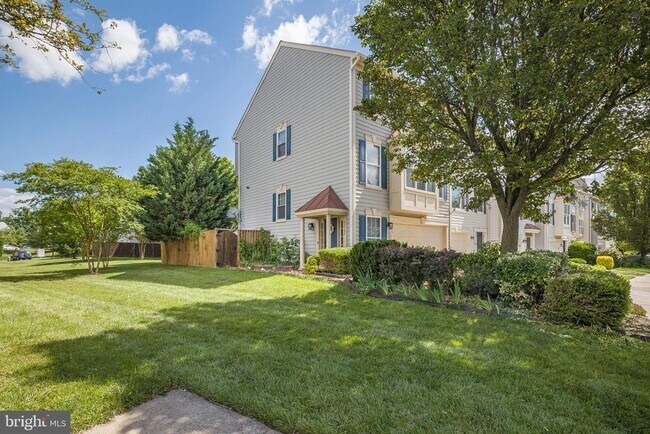 Foto del edificio - 43782 Brookline Terrace