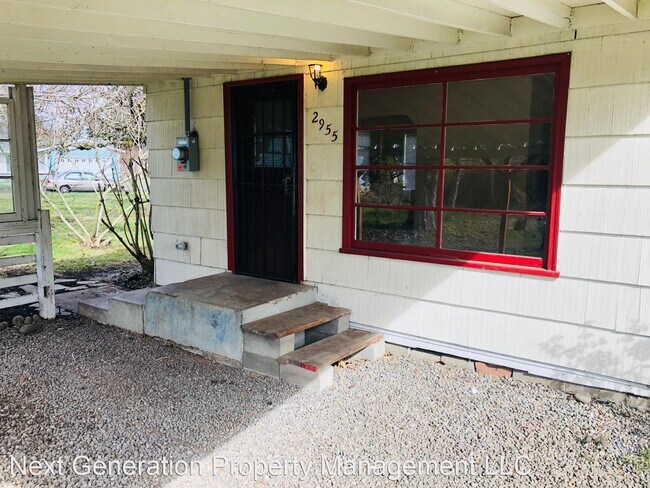 Building Photo - 3 br, 1 bath House - 2955 River Rd.