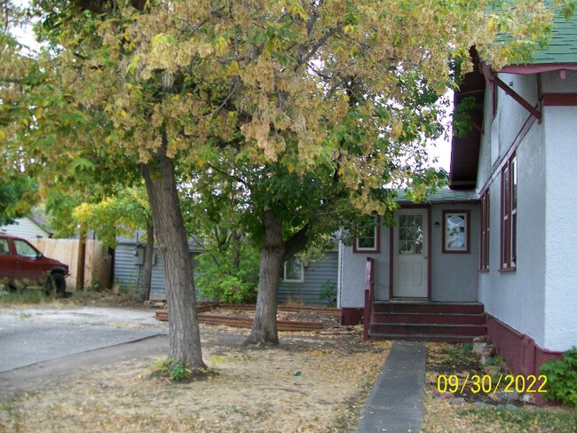 Foto del edificio - 219 E Callender St