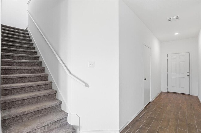 Foto del edificio - 1625 Brimhurst Dr