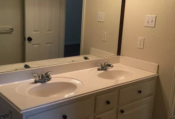 Building Photo - 20453 Wild Springs Dr