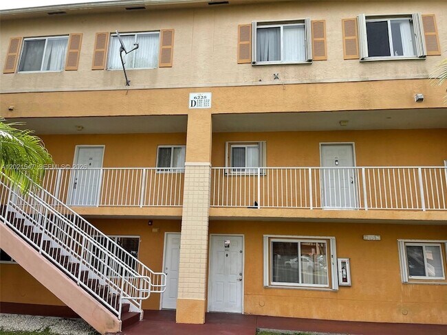 Foto del edificio - 6225 SW Kendale Lakes Cir