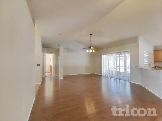 Foto del edificio - 1617 Taylor Brooke Dr