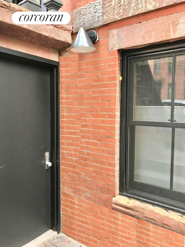 407 Clermont Ave Unit GARDEN, Brooklyn, NY 11238 Room for Rent in