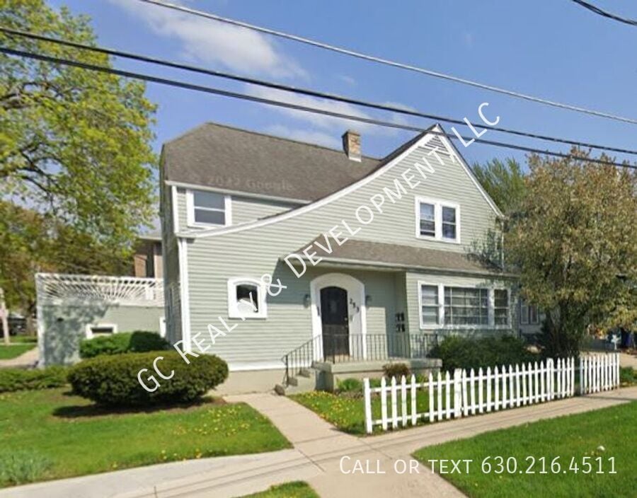 Primary Photo - 253 S Channing St