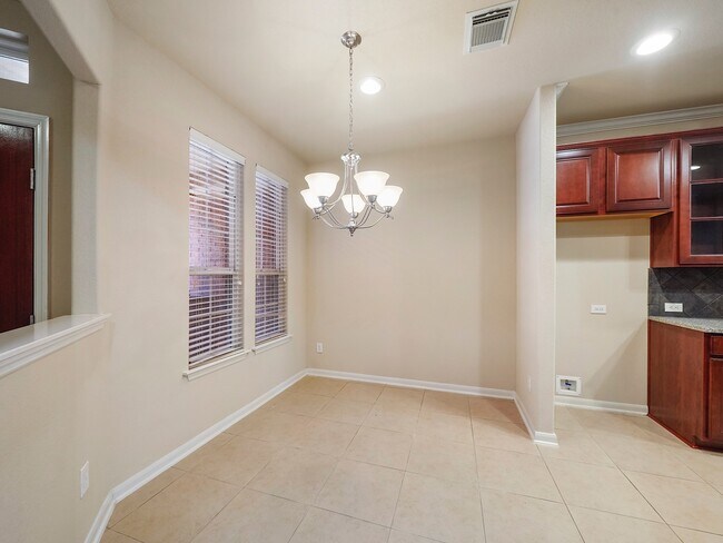 Foto del edificio - 1235 Glenwood Canyon Ln