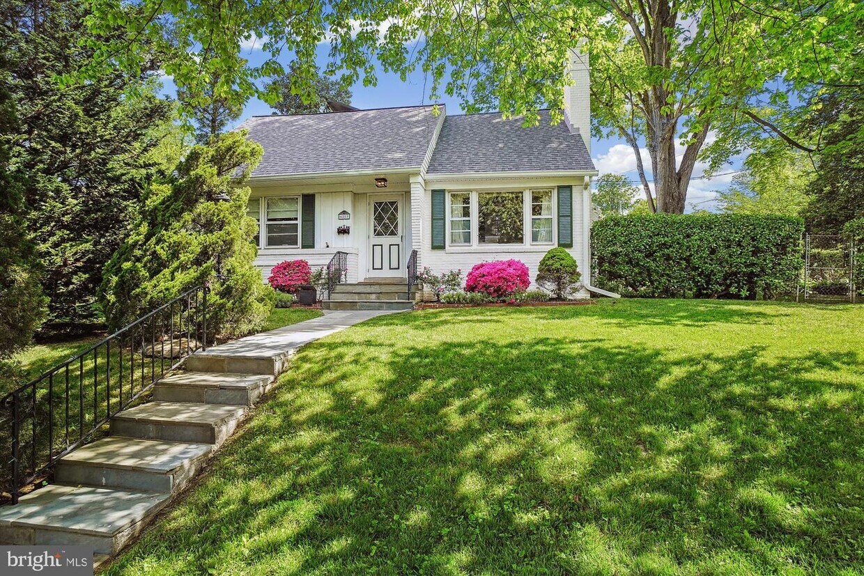 6213 Valley Rd, Bethesda, MD 20817 House Rental in Bethesda, MD