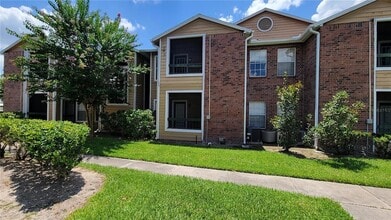 Building Photo - 5500 Devonbriar Way