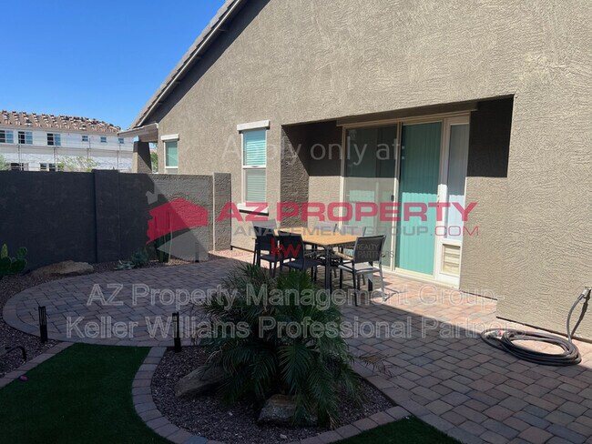 Building Photo - 15169 W Desert Bloom St