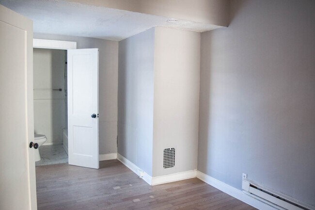 Foto del edificio - 105 Scranton St