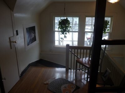 balcón - 723 W South St