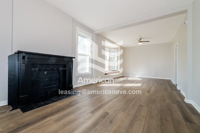 Foto del edificio - 214 Jackson Ave