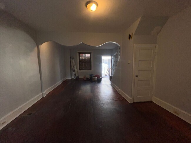Building Photo - Class West Philly Home on Quiet, Residenti...