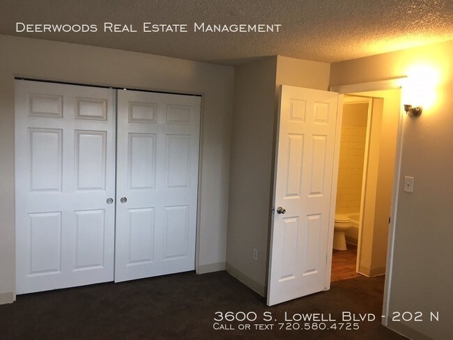 Building Photo - 3600 S Lowell Blvd