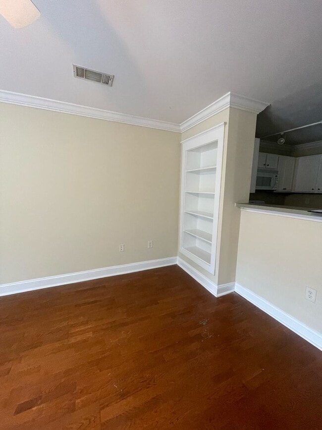 Foto del edificio - 05-203 Doddi