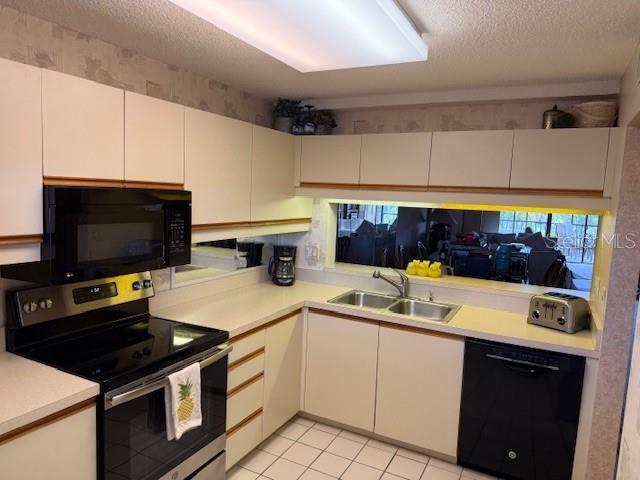 Foto del edificio - 5525 Ashton Lake Dr