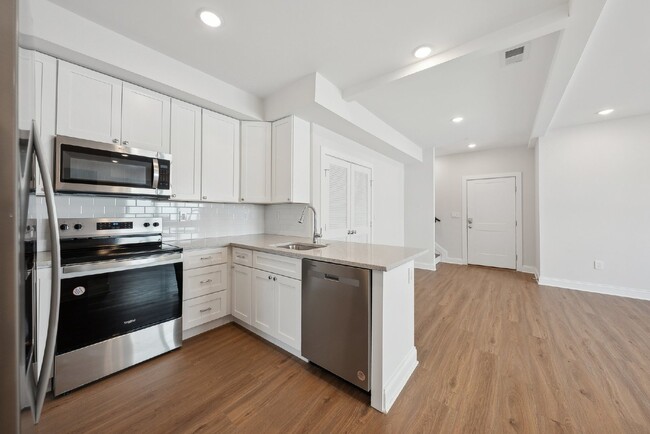 Building Photo - "NEW CONSTRUCTION Luxurious 4-Bed, 4-Bath ...