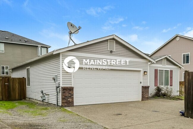 Building Photo - 3 Bedroom Pet-Friendly Home in Spanaway, W...